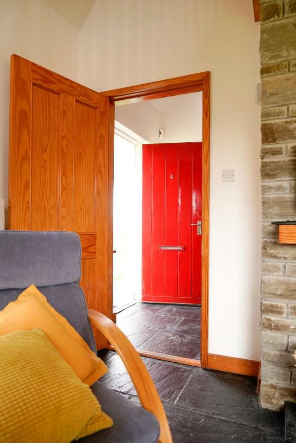 Butterfly Cottage Keel (Mayo) Exterior photo